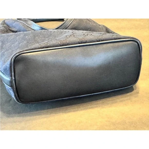 Gucci Black Hobo Bag - Picture 7 of 9